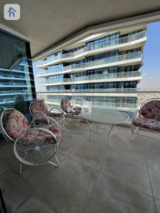 Cosy Residence with High Floor Image 7