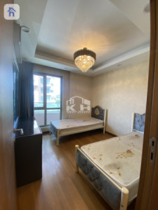 Modern Apartment Image 4