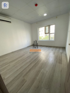 Modern Apartment in Zanko Complex Image 4