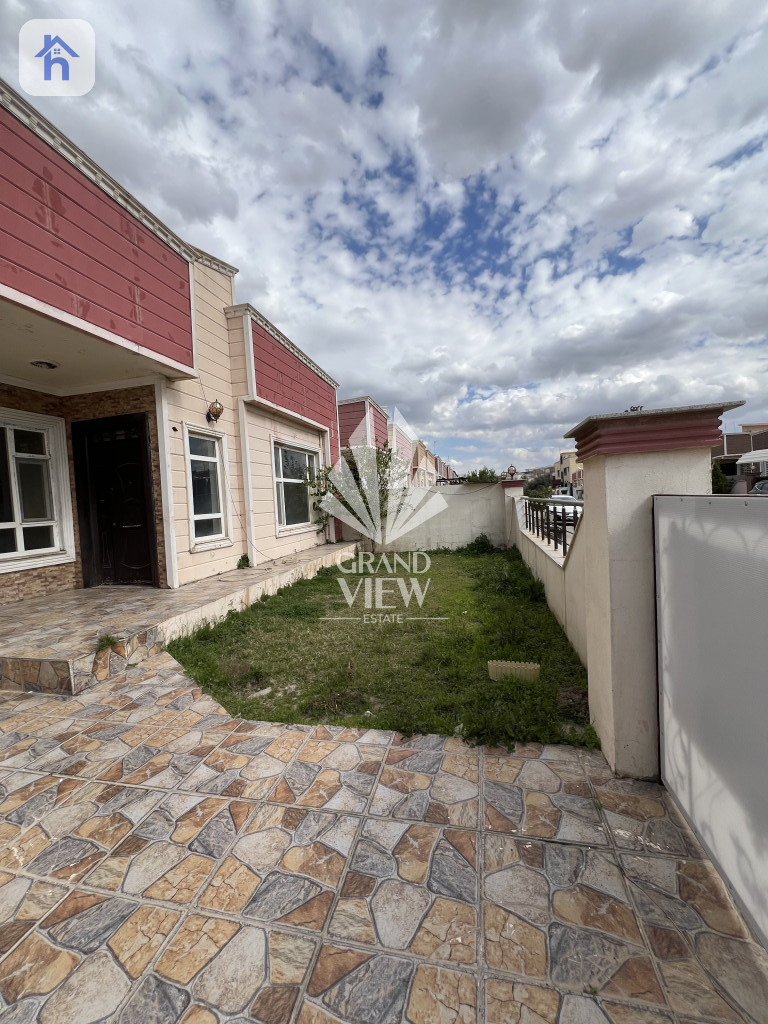 One Floor House Image 2