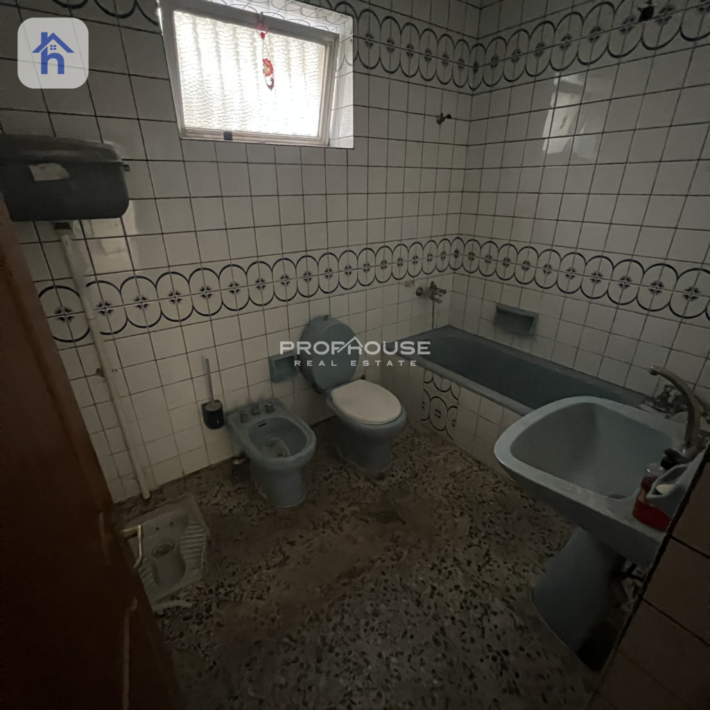 Spacious Commercial House in Shorsh Image 10