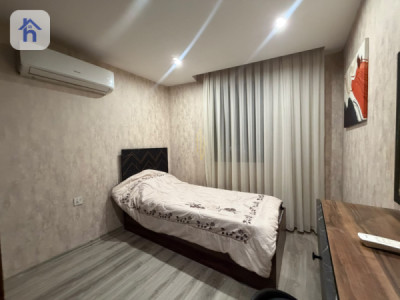 Luxury Apartment image 19