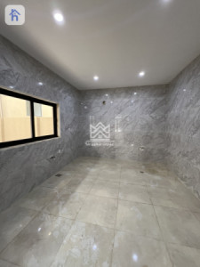 Spacious 5-Bedroom House in Erbil image 14