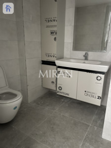 Elegant 29th floor apartment for rent image 7