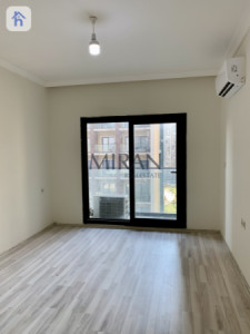 Cozy 1-Bedroom Apartment in Erbil Resim 3