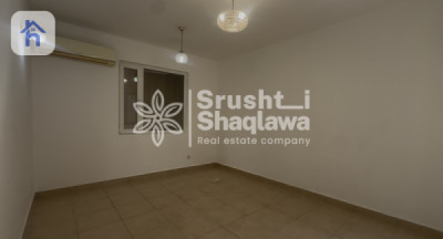 Spacious House with 4 Bedrooms for Rent Image 7