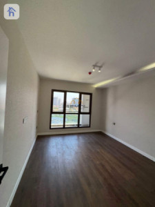 یەک ژووری بۆ کرێ لە بۆلیڤارد وێنە 3