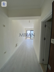 Studio Apartment Image 3