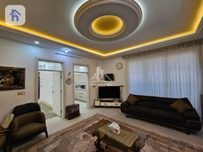 Spacious Home with 4 Bedrooms Image 5