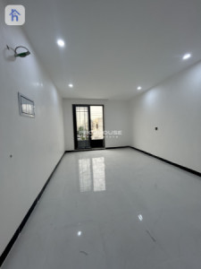Modern House image 7