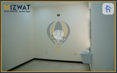 Commercial building in Al Jihad image 6