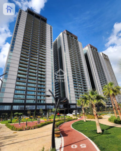 Modern 1-Bedroom Apartment in Sky Towers image 2