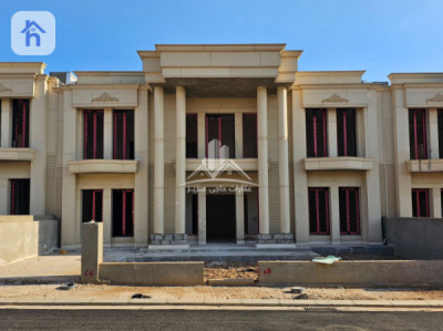 Modern House image 2
