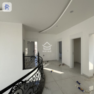 Two Floor House Resim 15