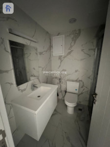 Modern Studio Apartment in Empire Pearl Towers Image 8