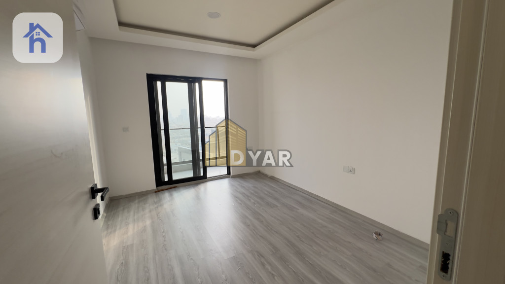 Modern 1-Bedroom Apartment Resim 2