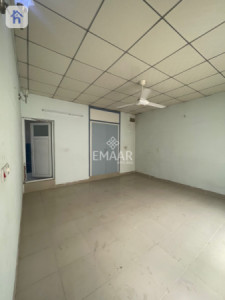 Spacious House with Multiple Rooms Resim 8