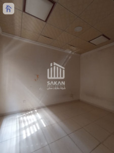 One Floor House image 11