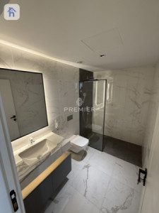 Modern 3-Bedroom Apartment Resim 13