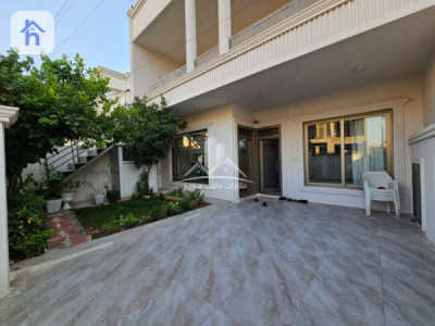 Modern House image 3