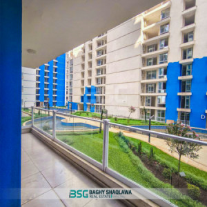 Cozy Apartment with Airport View image 2
