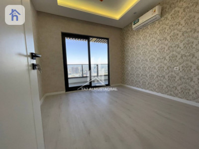 Luxurious 2 Bed Apartment for Sale Image 3