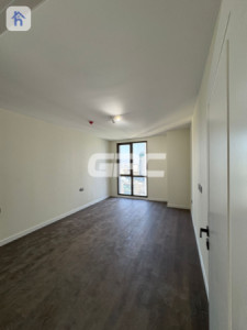 Modern apartment in prime location Resim 3