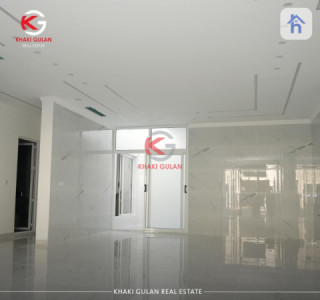 Luxurious 5-bedroom house in prime location Image 4