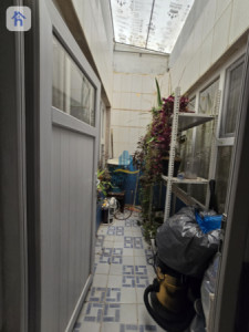 House (253m²) Image 9