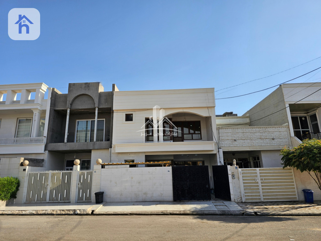 Spacious House with Multiple rooms