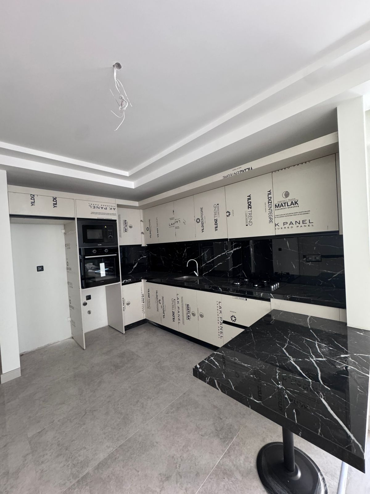 Cozy Apartment in Rami Towers