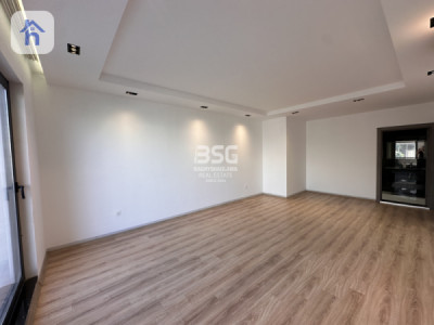Modern 6 Bedroom House in Dream City image 10