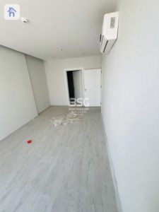Spacious 2 Bedroom Apartment Image 3