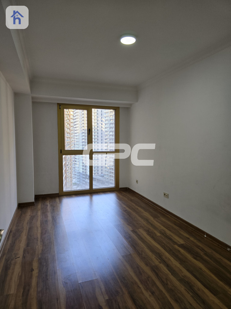 Cozy 1-Bedroom Apartment