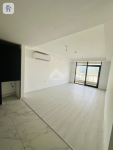 Luxurious Apartment in Empire Pearl Towers Image 3