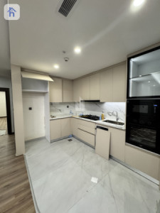 Modern Apartment with 2 Bedrooms image 4