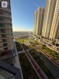 Modern Apartment image 12