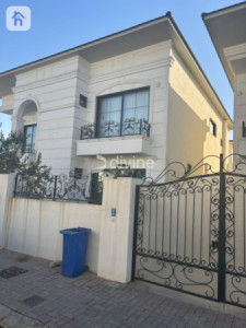 Modern and Elegant House for Sale Image 5