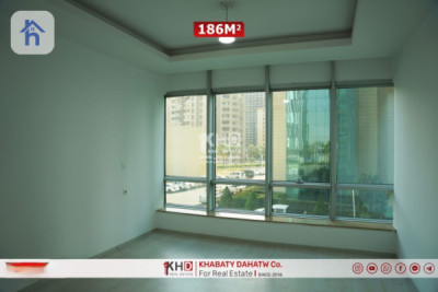 Modern 2 BR Apartment in Empire Wings image 2