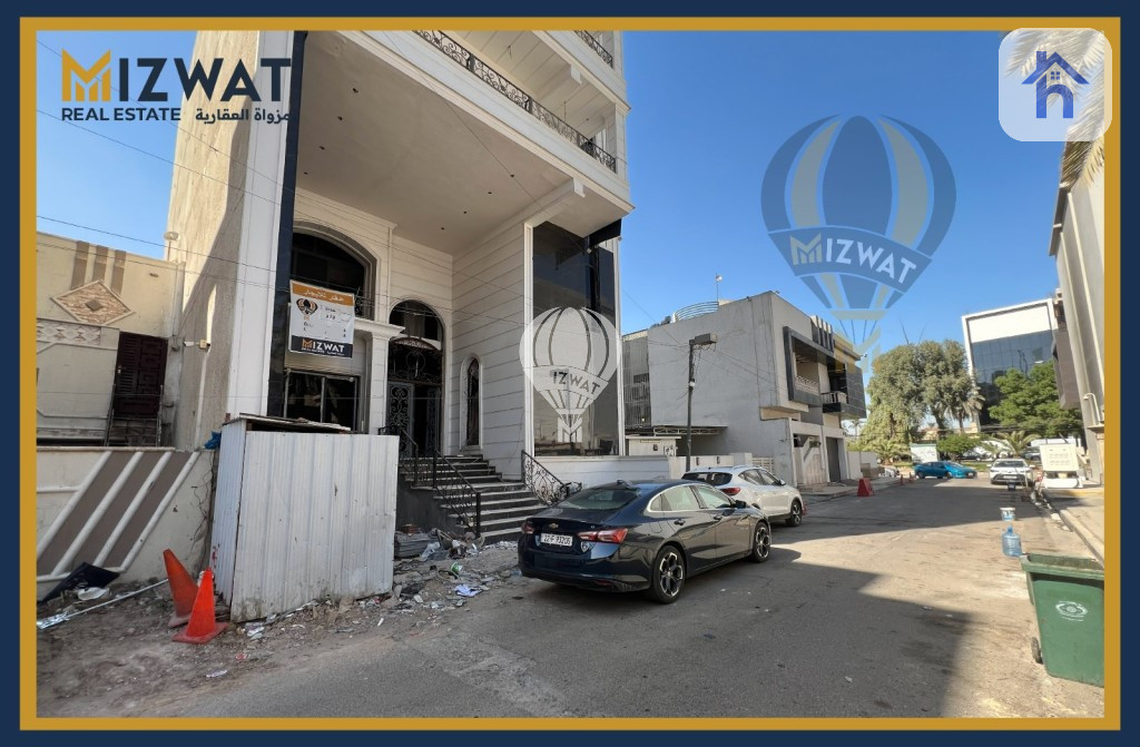 بینایەکی بازرگانی فراوان لە ئەل ئەمێرات وێنە 2