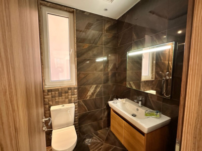 Corner House Image 25