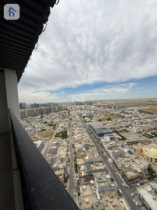 Modern 1-Bedroom Apartment in Prime Location image 8