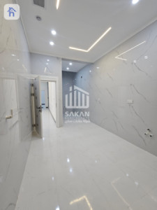 Modern House image 12