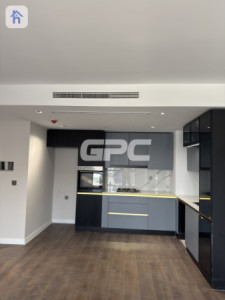 Cozy Apartment in Central Location image 2