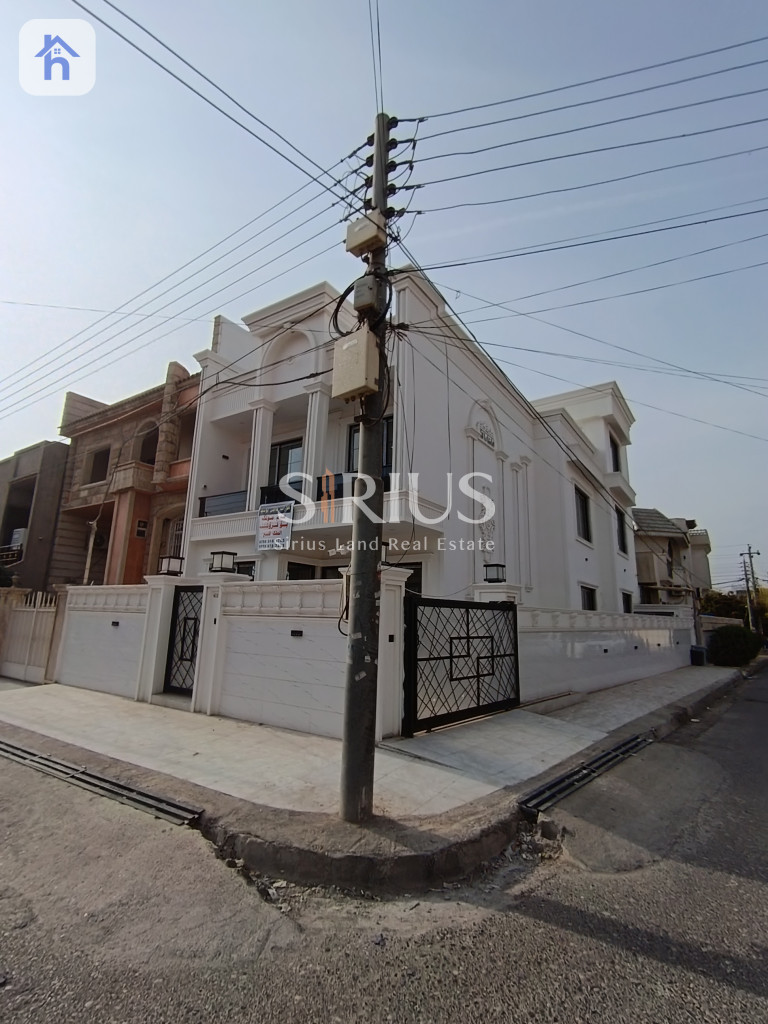 Spacious Family Home with Multiple Rooms