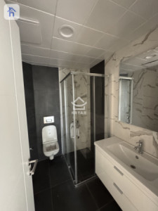 Spacious Apartment in Empire Wings image 12