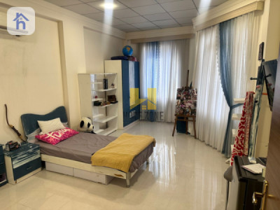 Spacious House with 5 Bedrooms Resim 14