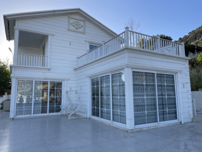 Luxury Farm with Swimming Pool image 3
