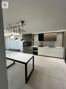 Modern Apartment image 4