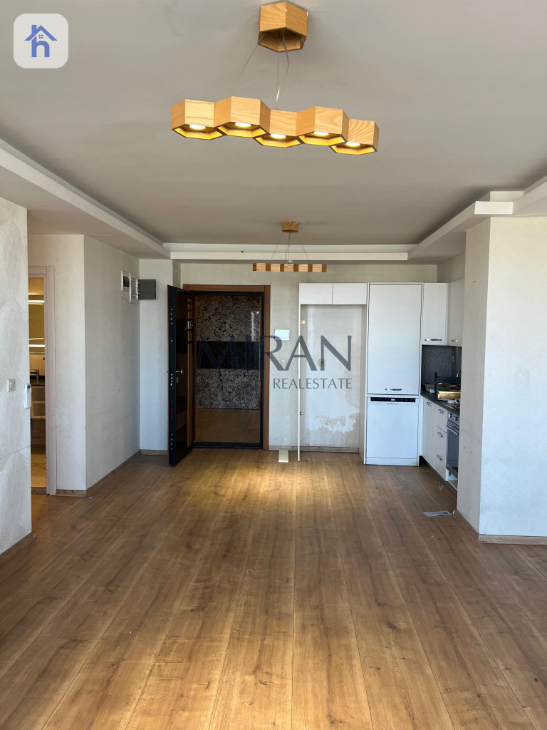 شوقەیەکی لوکس بە دیمەنێکی سەرسوڕهێنەر